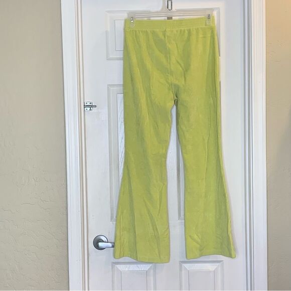 Aerie Women’s High-Rise Flare Corduroy Joggers Greenish-Yellow Size Medium - Picture 2 of 9